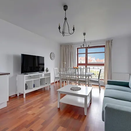 Staywin By The River Apartment